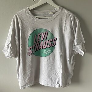 Levis Strauss Graphic tee